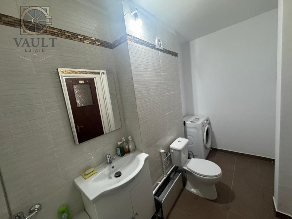 Apartament 2 camere-DECOMANDAT -RENOVAT-4 minute de Metrou 1 DECEMBRIE