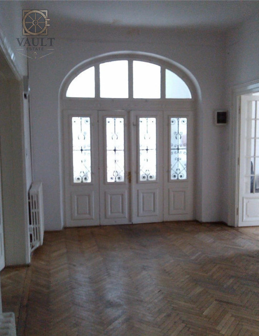 Vila 8 camere- Cismigiu 