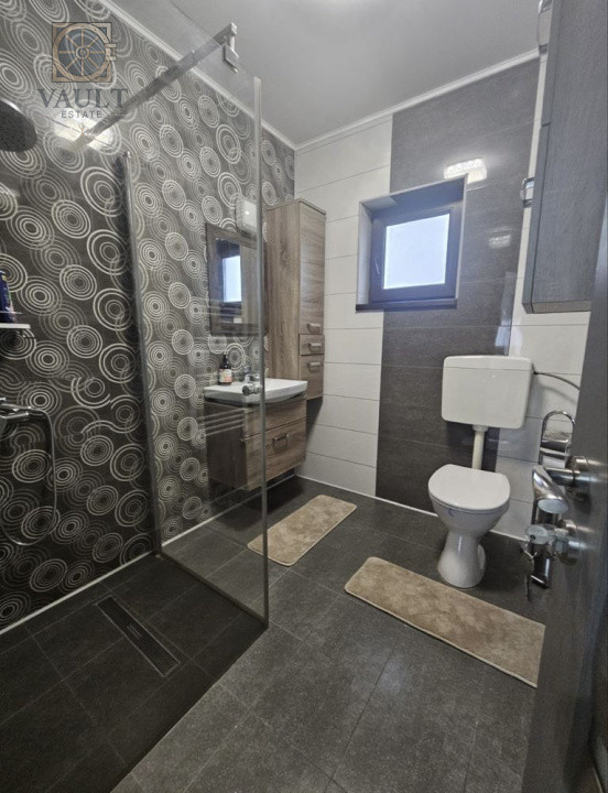 Vila Moderna pe Malul Lacului Afumati | 5Camere | Curte 470 mp | Mobilată