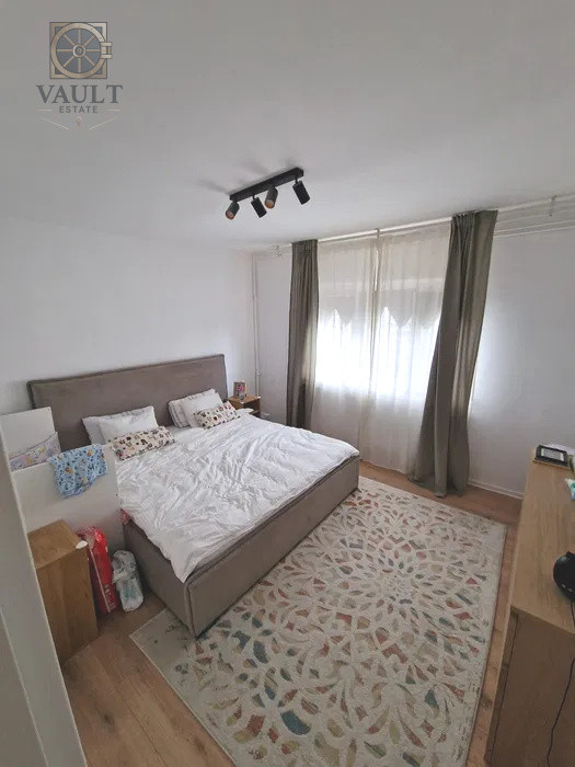 Apartament 4 camere - metrou Timpuri Noi