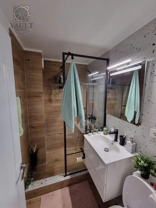 Apartament 4 camere - metrou Timpuri Noi