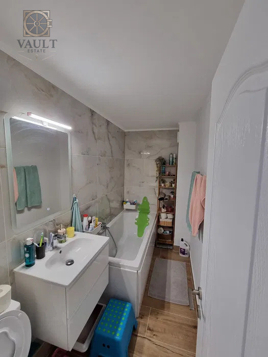 Apartament 4 camere - metrou Timpuri Noi