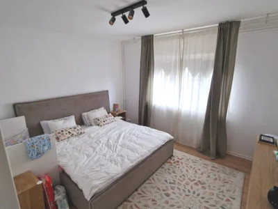 Apartament 4 camere - metrou Timpuri Noi