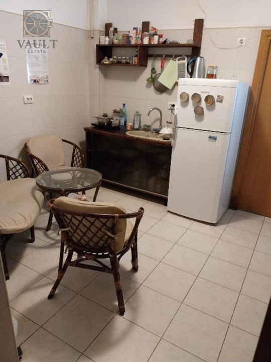 Apartament 4 camere - 5 minute metrou Piata Muncii