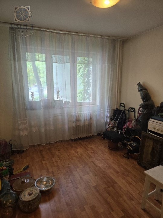 Apartament 3 camere -2 minute de mers pana la metrou Dristor