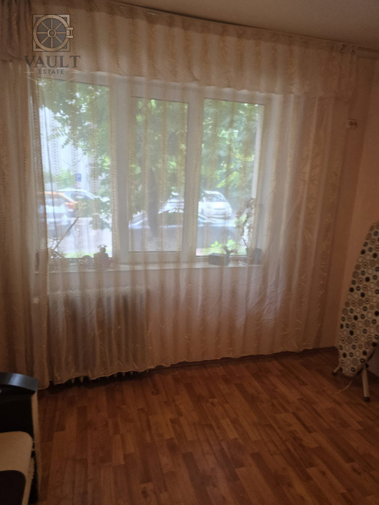 Apartament 3 camere -2 minute de mers pana la metrou Dristor