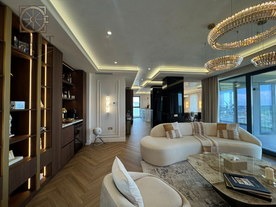 PENTHOUSE - DUPLEX - ULTRALUX - CLOUD 9