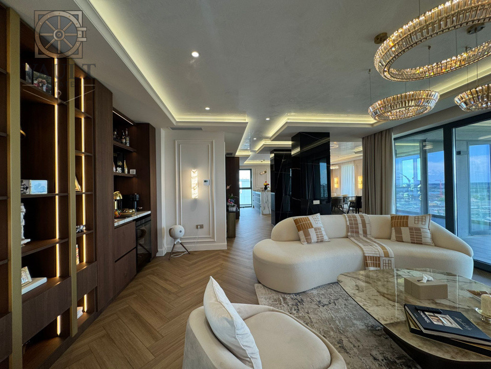 PENTHOUSE - DUPLEX - ULTRALUX - CLOUD 9