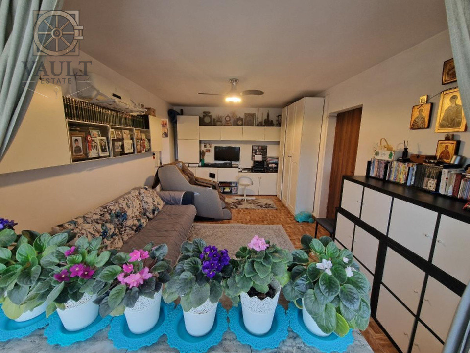 Apartament 4 camere - BLOC ANVELOPAT - zona BRANCOVEANU 