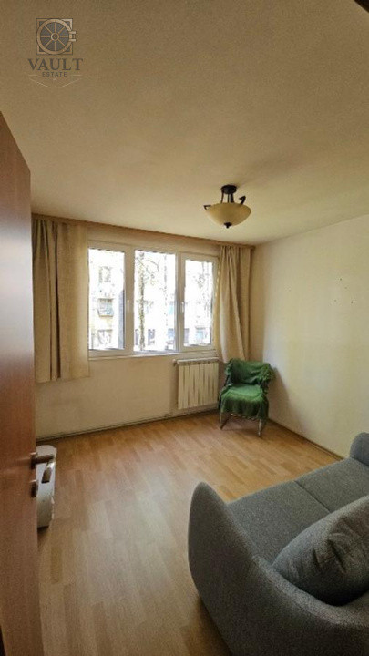 Apartament 3 camere - CENTRALA PROPRIE - zona BRANCOVEANU /HUEDIN