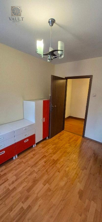 Apartament 3 camere - bloc 1984 - Titan