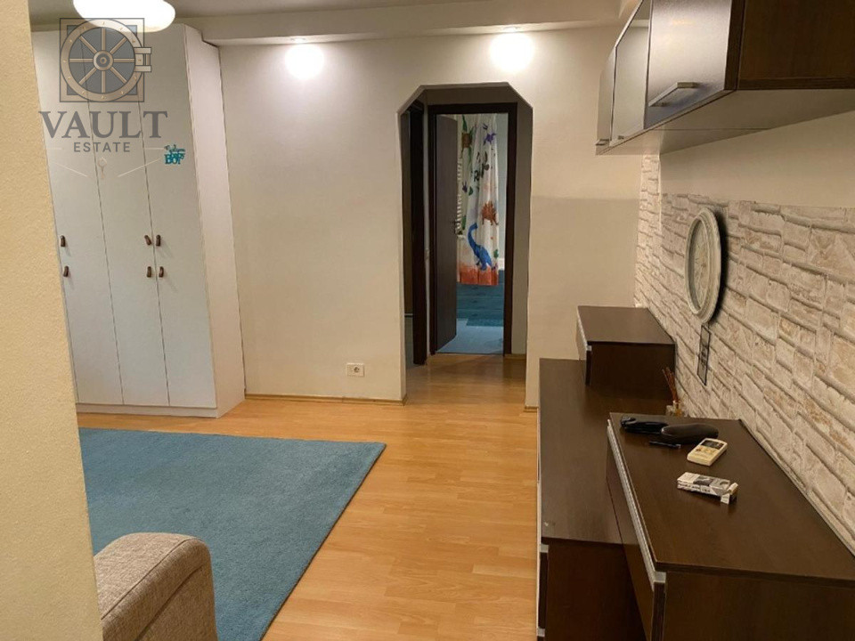Apartament 2 camere - ETAJ 1 - zona RESITA 