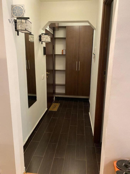 Apartament 2 camere - ETAJ 1 - zona RESITA 