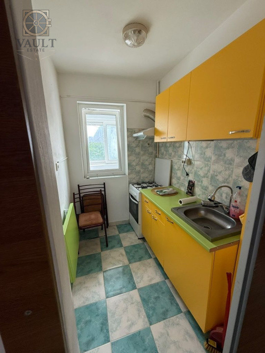 2 camere - Bulevard Baba Novac - mobilat/utilat - Titan 