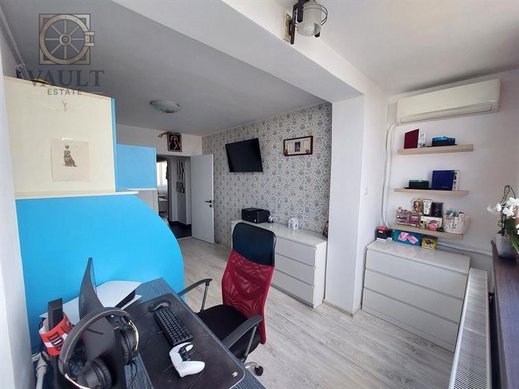 Apartament 3 camere - 3 minute de mers pana la metrou 1 Decembrie 1918 