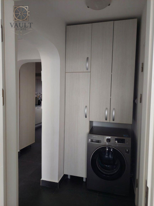 Apartament 3 camere - 3 minute de mers pana la metrou 1 Decembrie 1918 