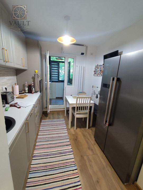 APARTAMENT 3 CAMERE-CENTRALA-2 BAI-PARCARE-MOBILAT-MARGEANULUI-BARNOVA 