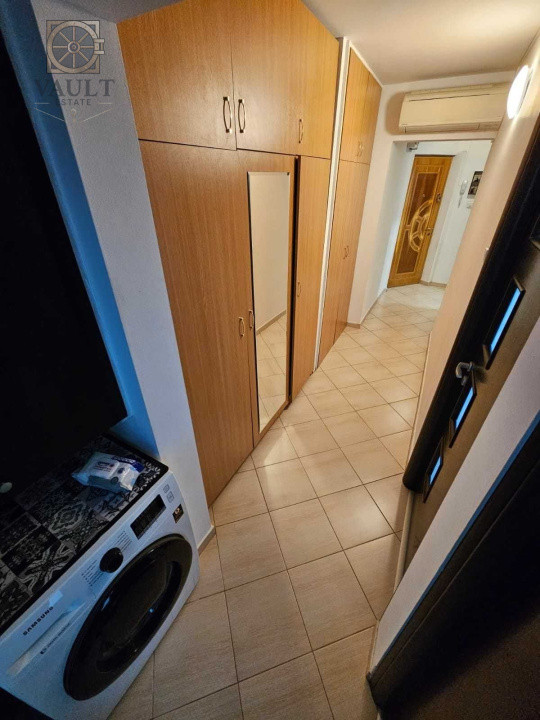 3 Camere - Mobilat/Utilat - Centrala  - Etaj 5 - Mega Mall - Chisinau 