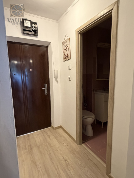 Garsoniera - ETAJ 1 - zona BRANCOVEANU 