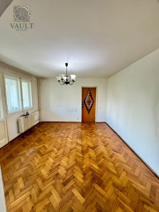 Apartament 3 camere - BLOC ANVELOPAT - zona ALEXANDRU OBREGIA 