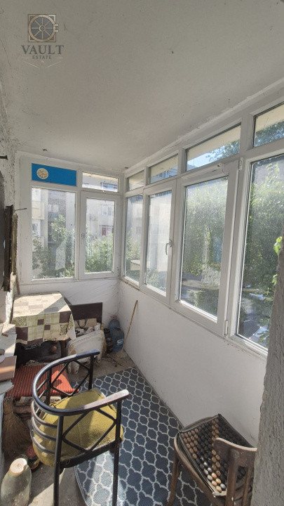 3 Camere 2 bai - Decomandat - De renovat - Maior Bacila - Colentina 