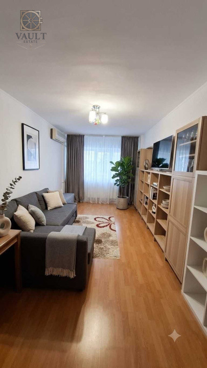 Apartament 4 camere - DECOMANDAT - zona OLTENITEI / APARATORII PATRIEI 