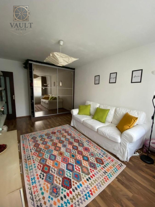 Apartament 2 camere - DECOMANDAT - zona APARATORII PATRIEI