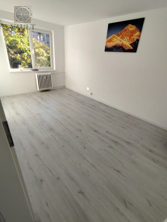 APARTAMENT 2 CAMERE-RAHOVA-DECOMANDAT-ETAJ 2/8