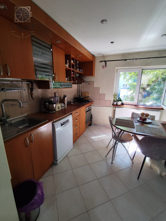 APARTAMENT 4 CAMERE-DECOMANDAT-PARC-ETAJ 1-SEBASTIAN-PROSPER 