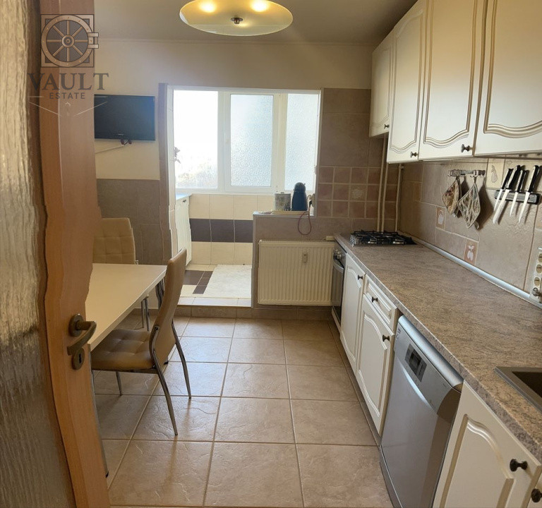Apartament 4 CAMERE - 5 MINUTE METROU PIATA SUDULUI 