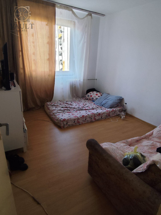 APARTAMENT 3 CAMERE-DECOMANDAT-BLOC REABILITAT-RAHOVA-BUZOIENI 