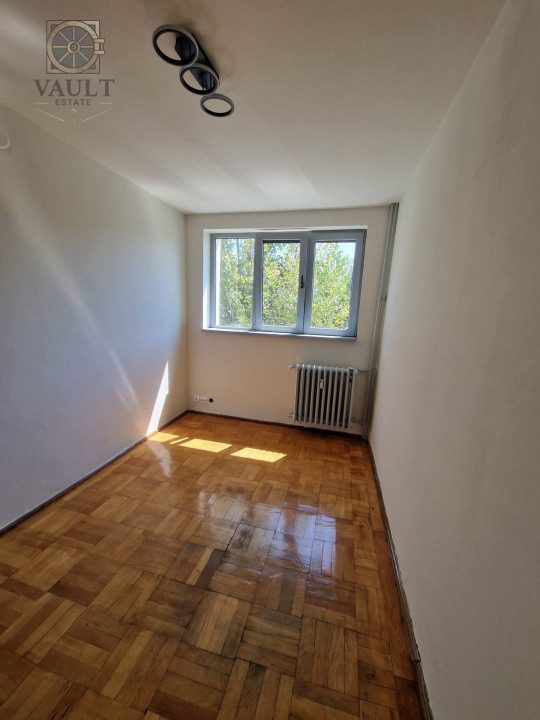 Apartament 3 camere - Piata Minis - metrou Costin Georgian