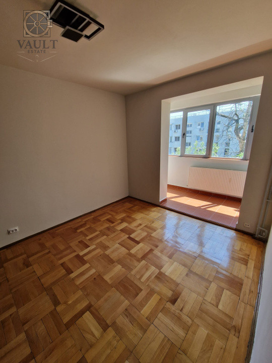 Apartament 3 camere - Piata Minis - metrou Costin Georgian