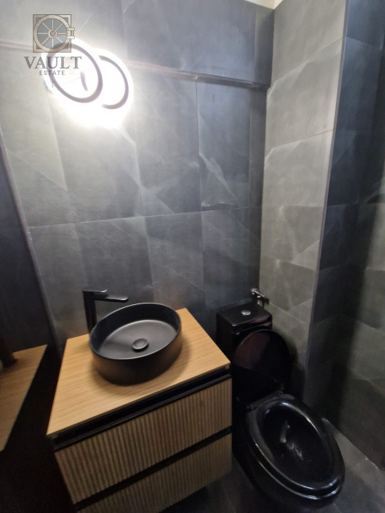 Apartament 3 camere - Piata Minis - metrou Costin Georgian
