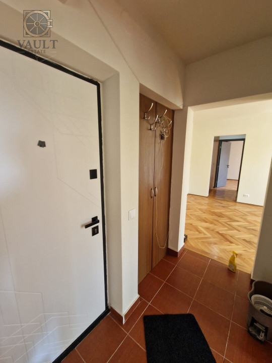 Apartament 3 camere - Piata Minis - metrou Costin Georgian