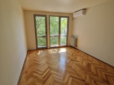 Apartament 3 camere - Piata Minis - metrou Costin Georgian