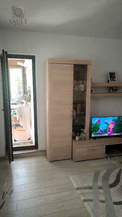 2 CAMERE  - DECOMANDAT - ETAJ 1 - zona BRANCOVEANU 