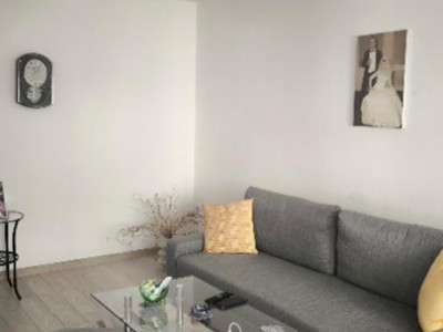 2 CAMERE  - DECOMANDAT - ETAJ 1 - zona BRANCOVEANU 