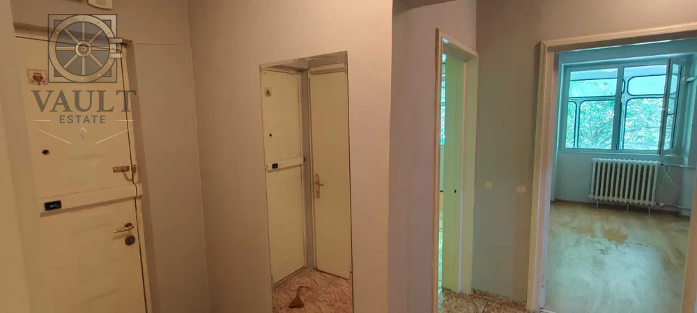 Apartament 3 camere - DECOMANDAT - zona TINERETULUI 