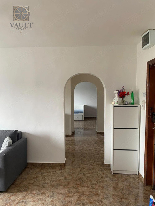 Apartament 4 camere-CENTRALA PROPRIE-Calea Vacaresti