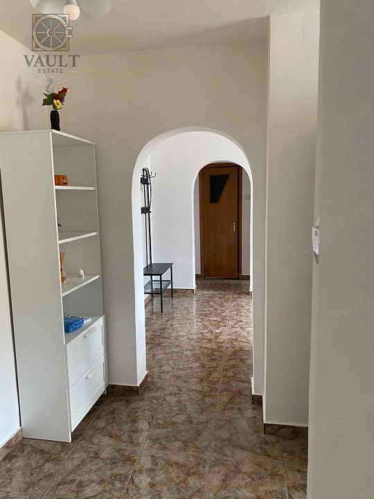 Apartament 4 camere-CENTRALA PROPRIE-Calea Vacaresti