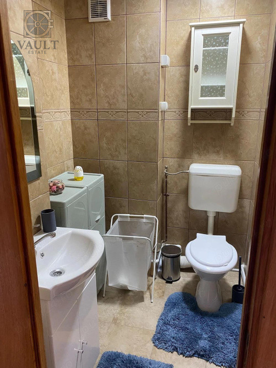 Apartament 4 camere-CENTRALA PROPRIE-Calea Vacaresti