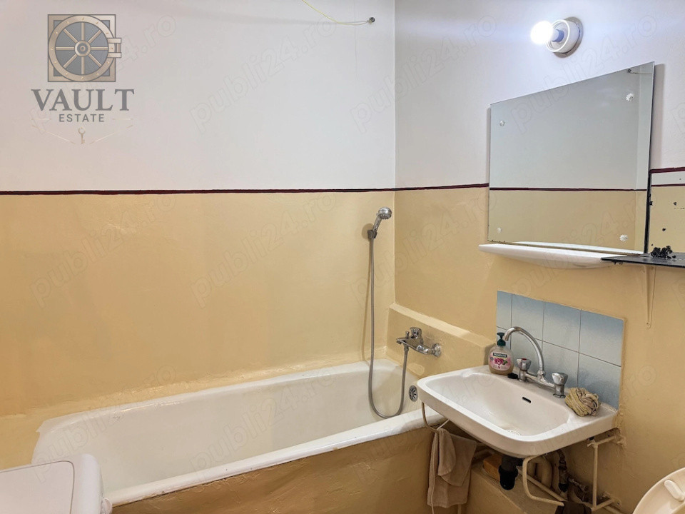 Apartament 2 camere - ETAJ 1 - zona P-TA RESITA 