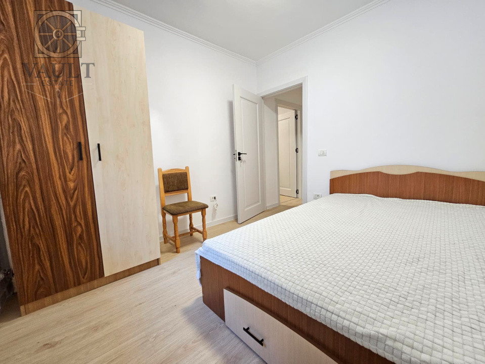 Apartament 2 camere - RENOVAT INTEGRAL - zona APARATORII PATRIEI 