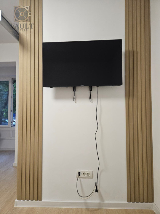 Apartament 2 camere - RENOVAT INTEGRAL - zona APARATORII PATRIEI 