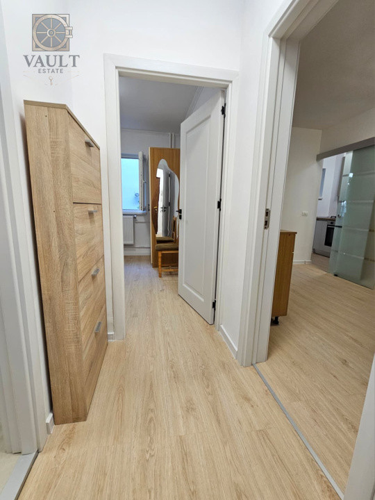 Apartament 2 camere - RENOVAT INTEGRAL - zona APARATORII PATRIEI 