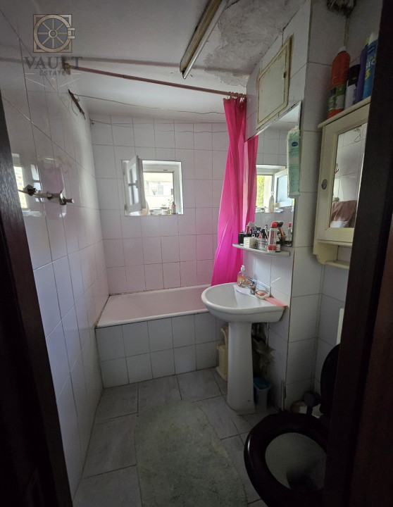 3 Camere-DECOMANDAT-Bloc Anvelopat-Bulevardul Chisinau