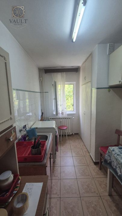 2 Camere - DECOMANDAT - An 1982 - Colentina/Maior Bacila