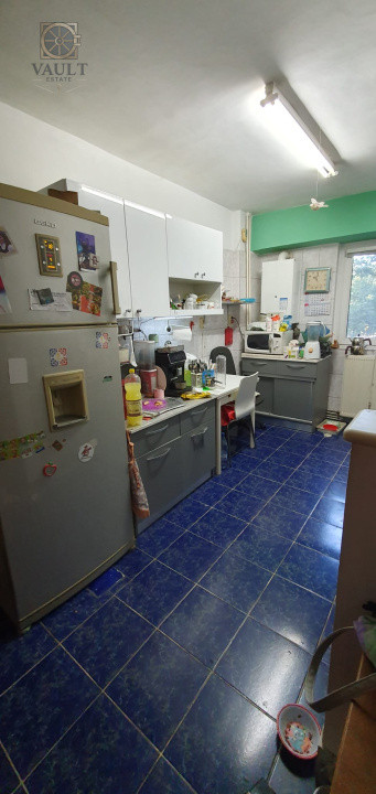 APARTAMENT 3 CAMERE-DECOMANDAT-CALEA 13 SEPTEMBRIE-DRUMUL SARII 