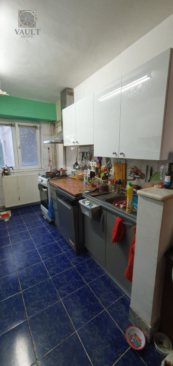 APARTAMENT 3 CAMERE-DECOMANDAT-CALEA 13 SEPTEMBRIE-DRUMUL SARII 